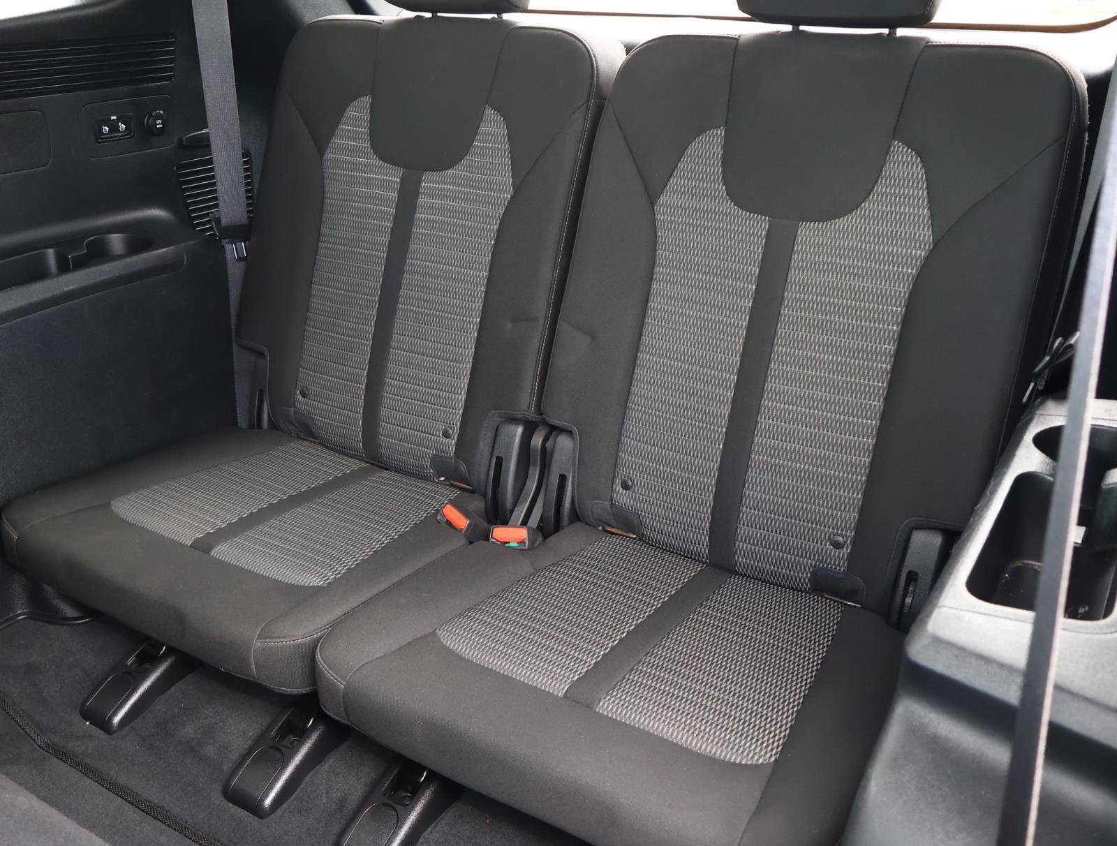 Used 2022 Kia Sorento LX image 20