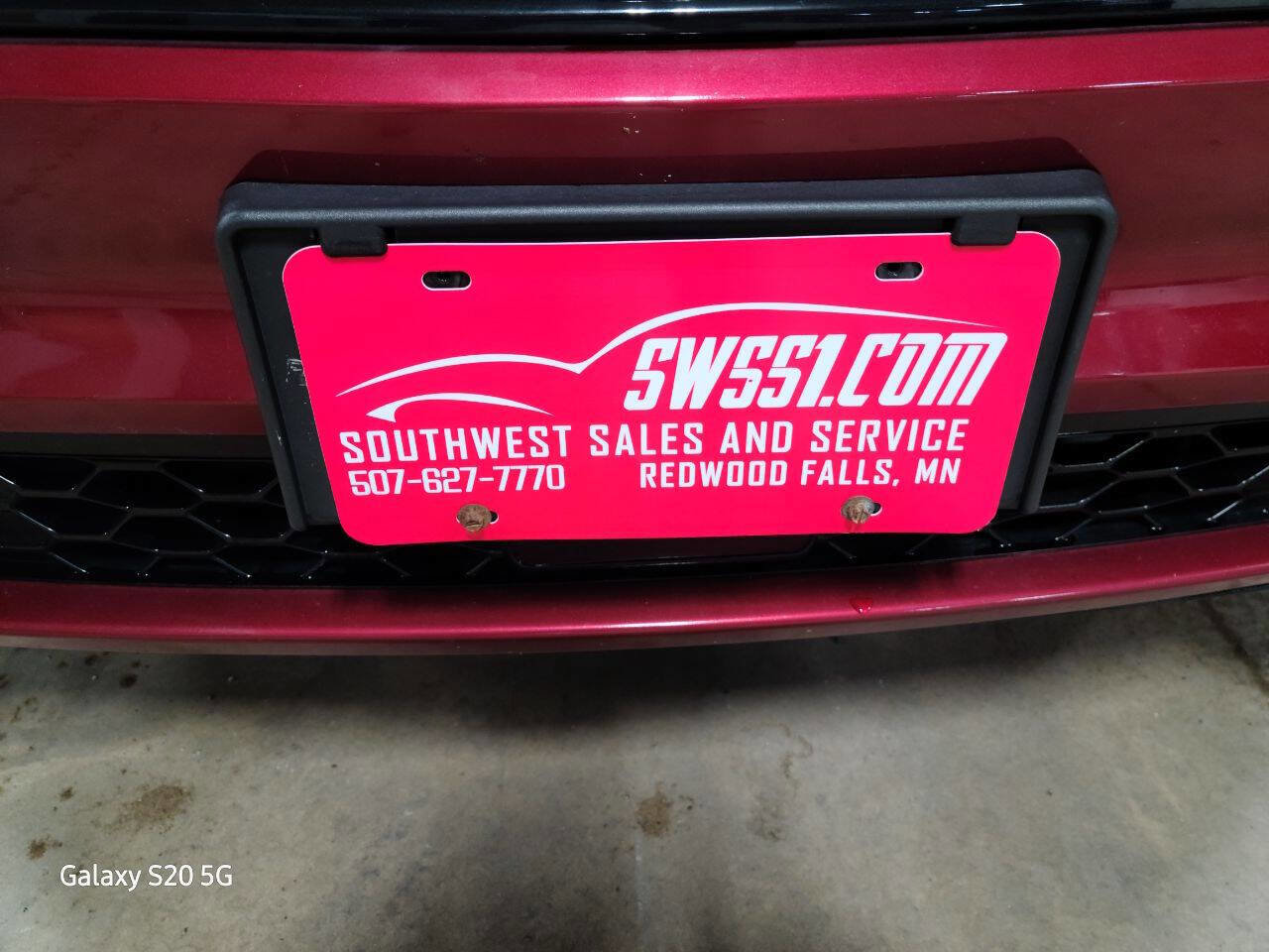 Used 2019 Ford Edge ST w/ Equipment Group 401A image 2