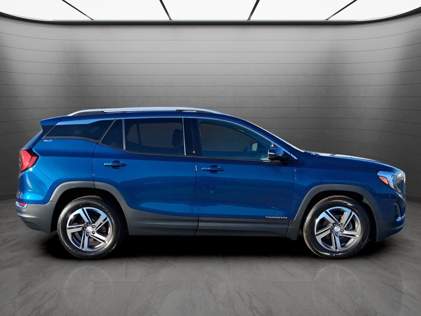 Used 2021 GMC Terrain SLT image 6