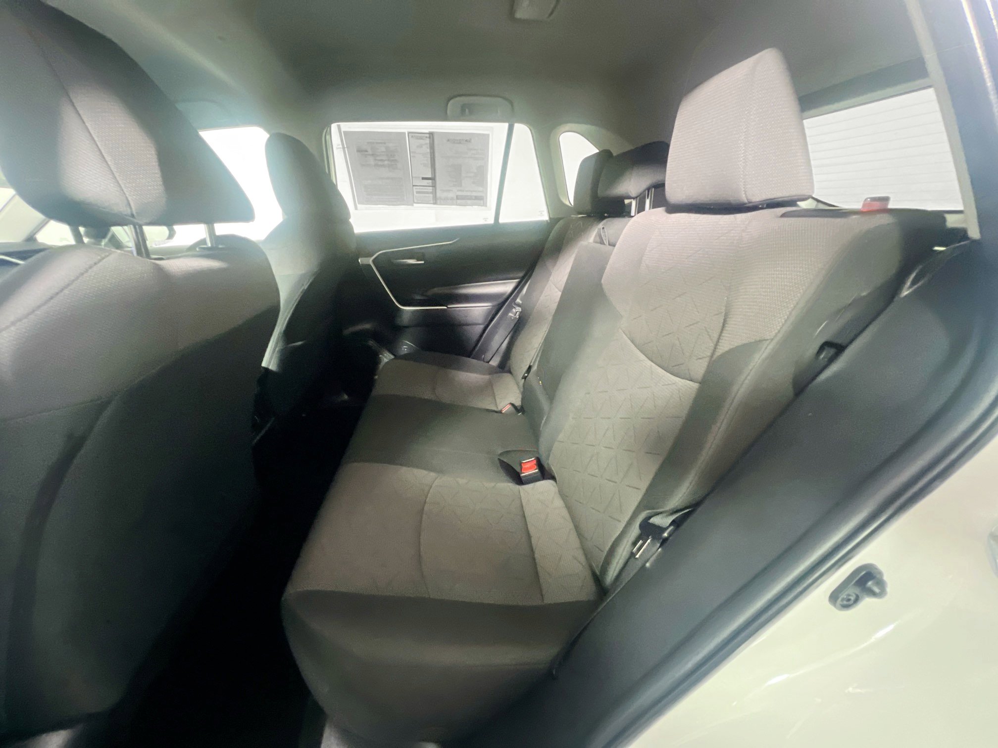 Used 2023 Toyota RAV4 XLE image 28