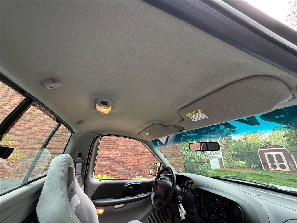 Used 1999 Ford F150 Lightning image 73