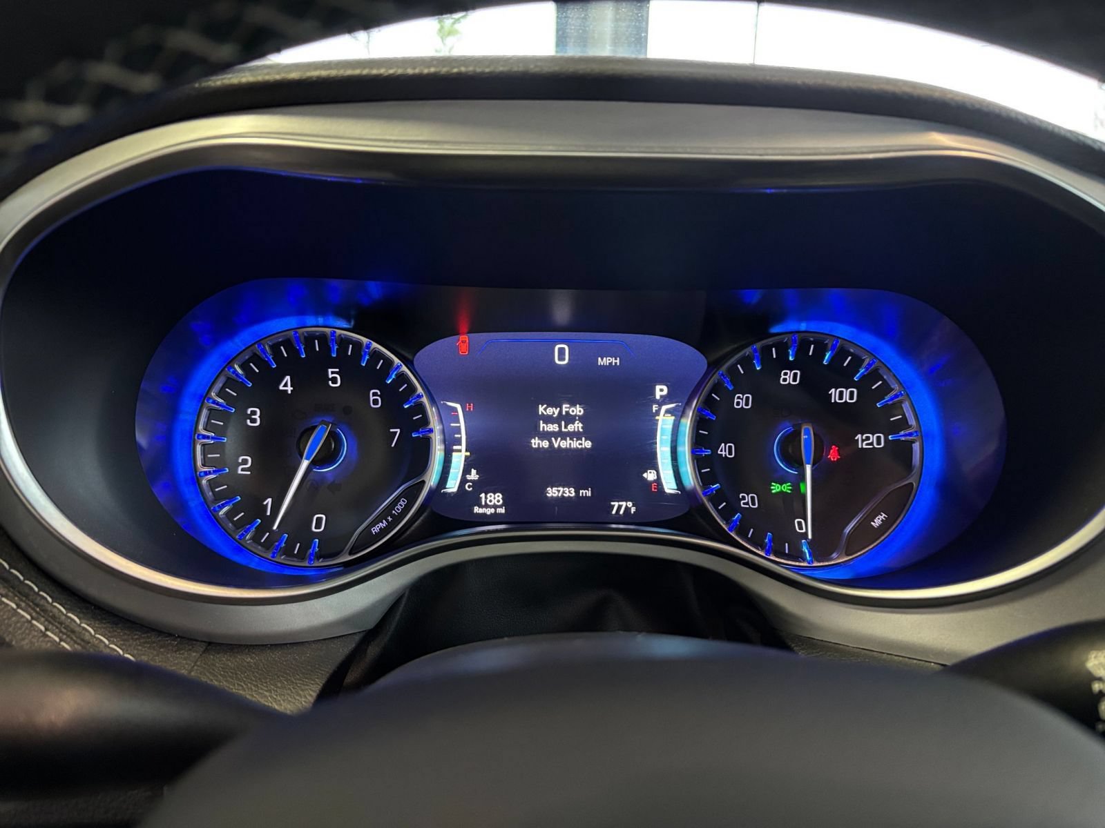 Used 2025 Chrysler Pacifica Limited FWD image 44