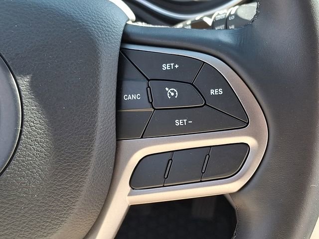Used 2021 Jeep Cherokee Latitude Lux image 23