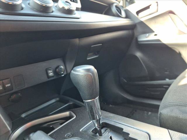 Used 2016 Toyota RAV4 LE FWD image 12