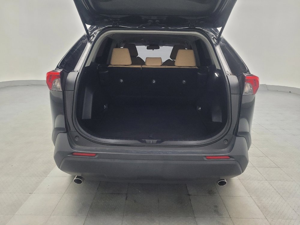 Used 2022 Toyota RAV4 LE image 29