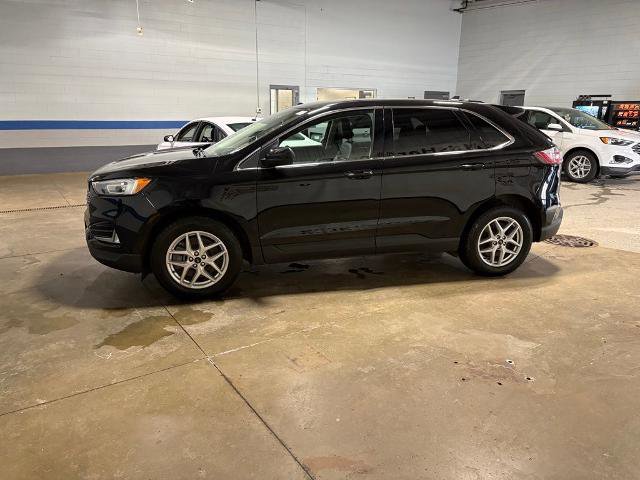 Certified 2024 Ford Edge SEL w/ Convenience Package image 7