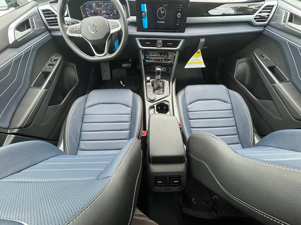 New 2026 Volkswagen Taos SEL AWD/4WD image 10