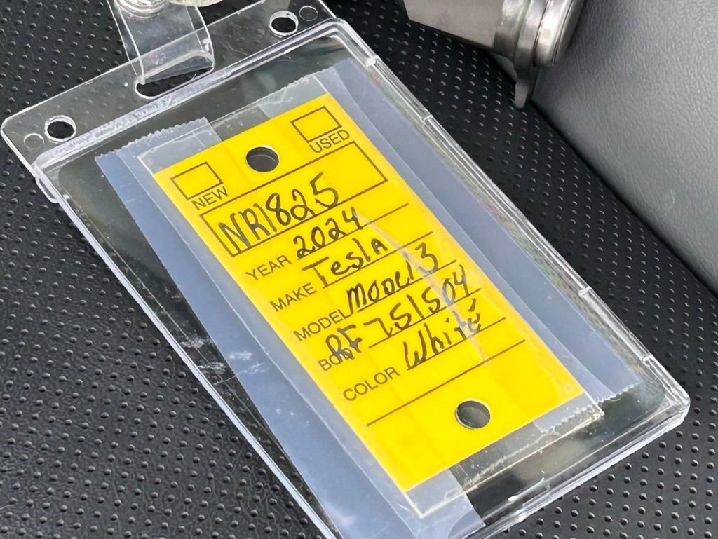 Used 2024 Tesla Model 3 Standard Range image 49