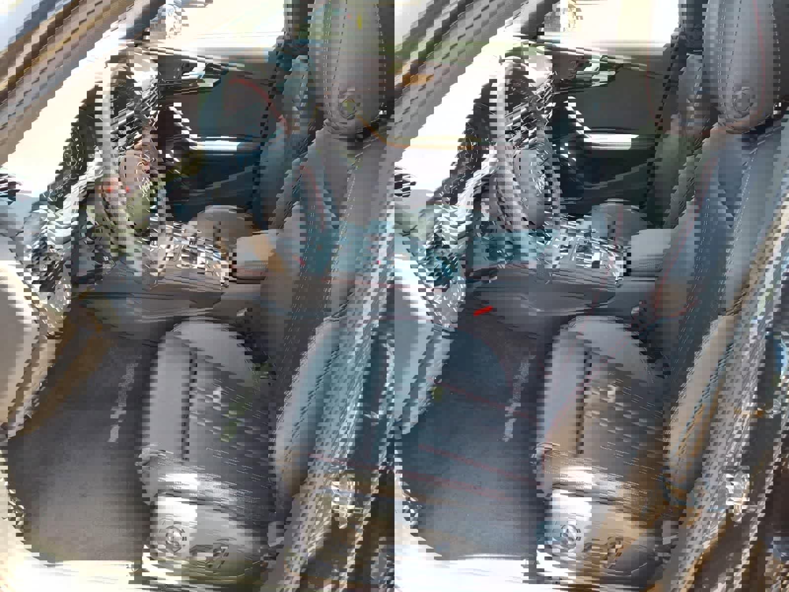 Used 2018 Audi A4 2.0T Premium Plus w/ Premium Plus Package AWD/4WD image 14