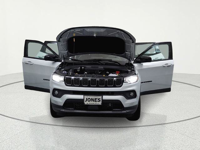 New 2026 Jeep Compass Latitude AWD/4WD image 6