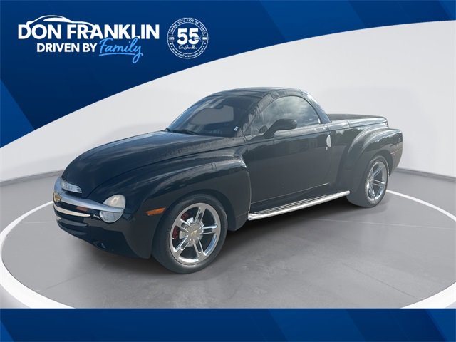Used 2004 Chevrolet SSR w/ Preferred Equipment Group