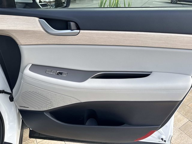 Used 2024 Hyundai Palisade Limited image 17