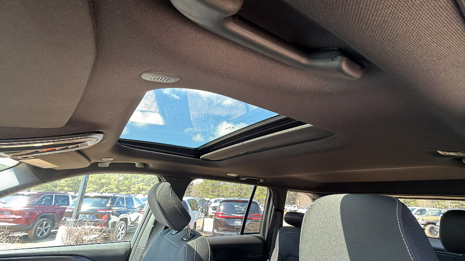 New 2026 Jeep Grand Cherokee Laredo X RWD image 18
