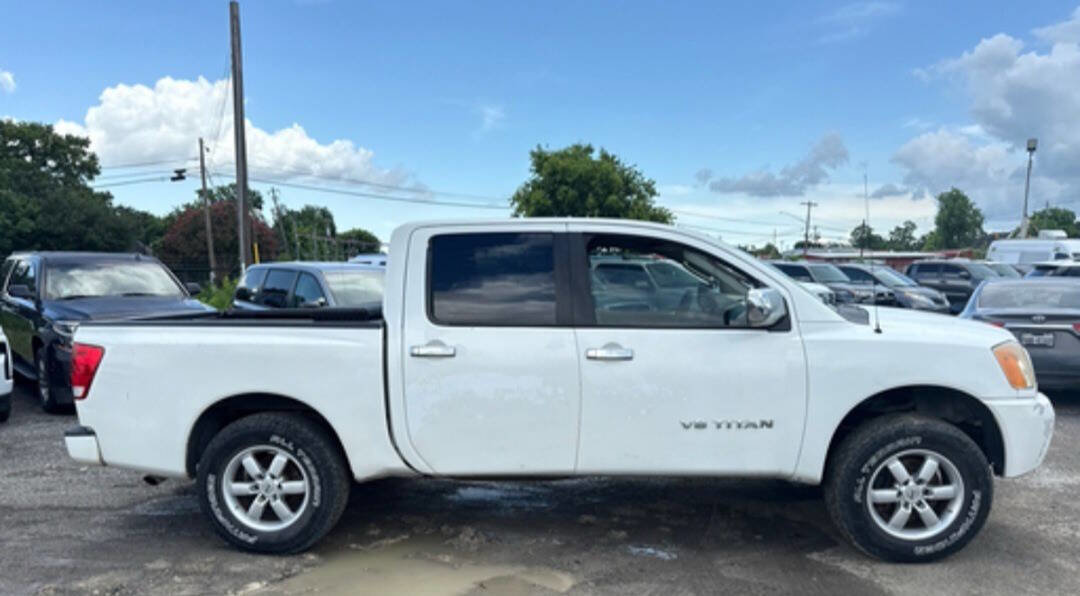 Used 2009 Nissan Titan XE image 4