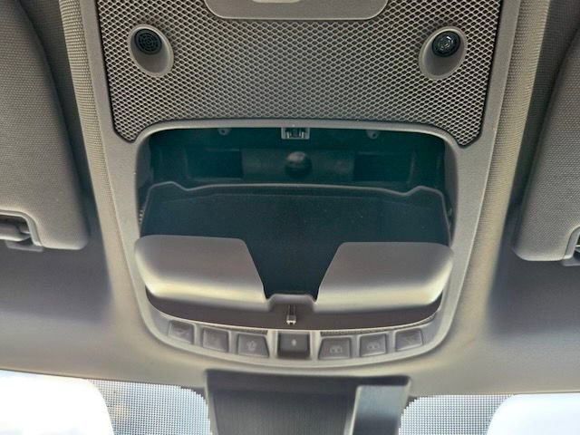 Used 2019 Ford F150 Lariat AWD/4WD image 33