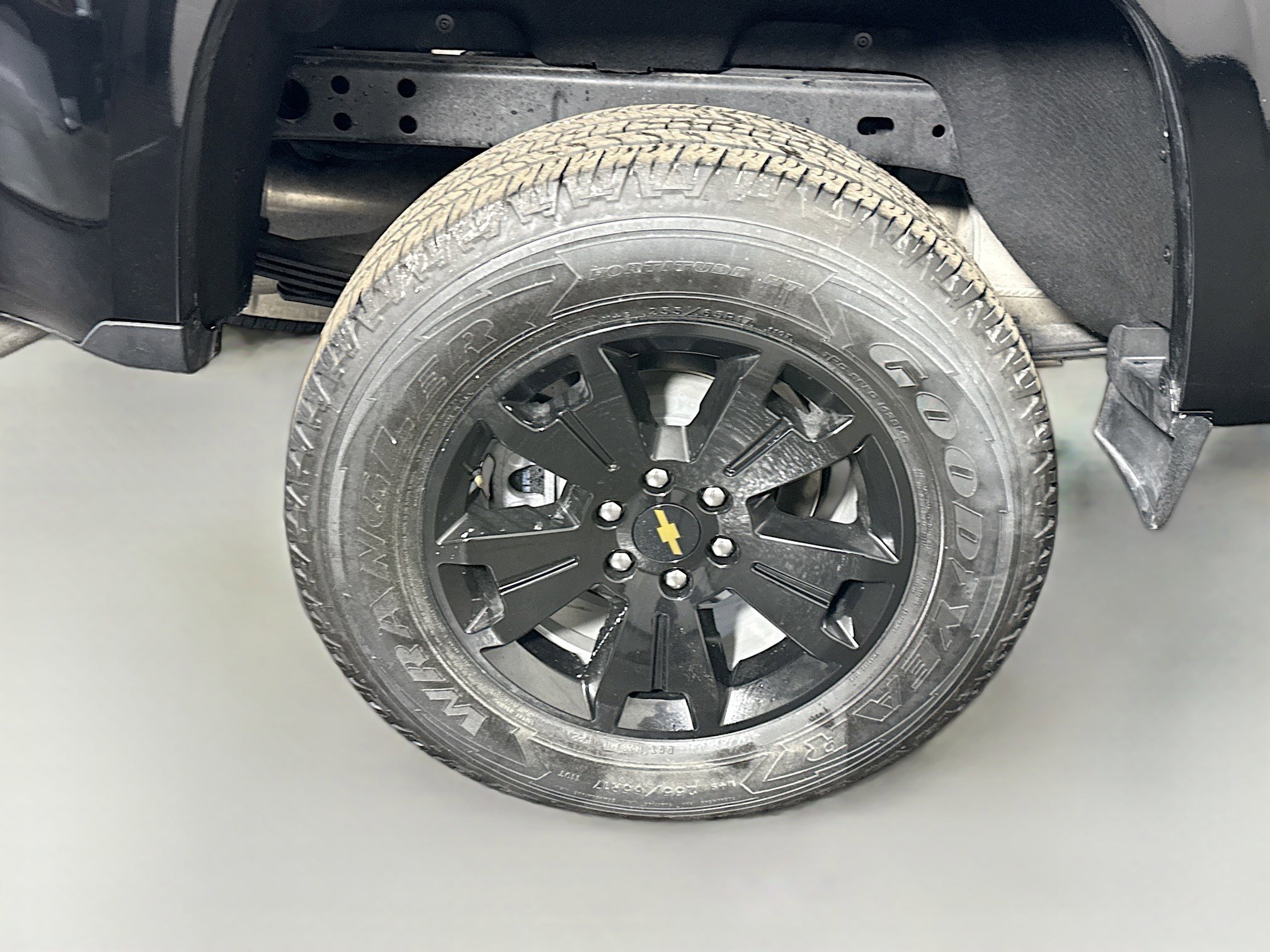 Used 2022 Chevrolet Colorado LT w/ Fleet Safety Package image 32