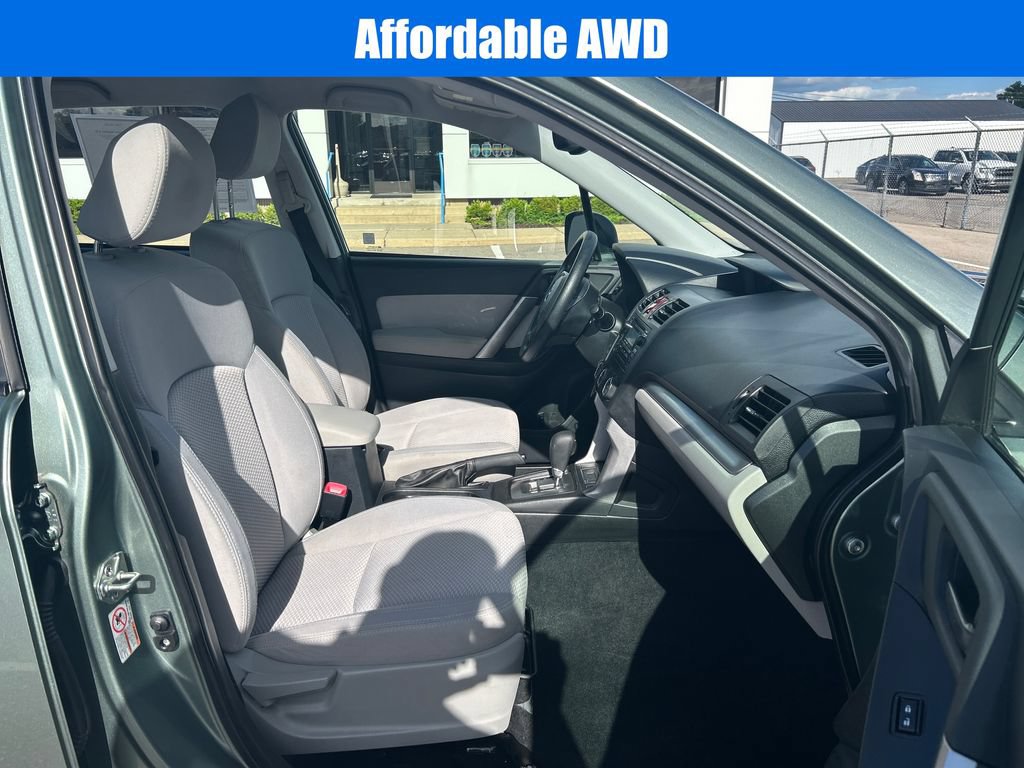 Used 2015 Subaru Forester 2.5i w/ Alloy Wheel Package AWD/4WD image 10