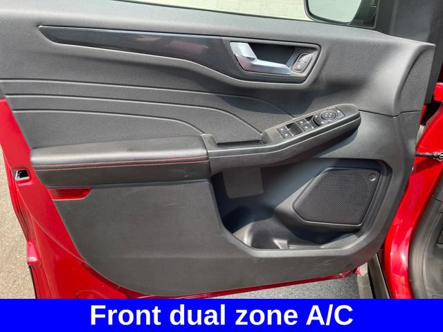 Used 2024 Ford Escape ST-Line w/ Tech Pack #1 FWD image 10
