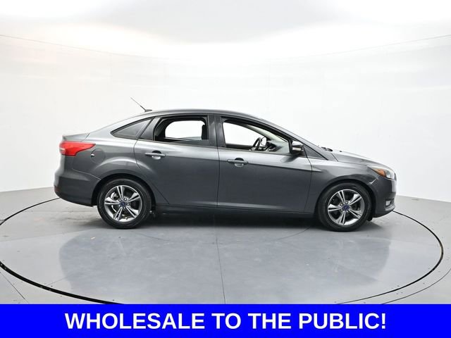 Used 2017 Ford Focus SE image 8