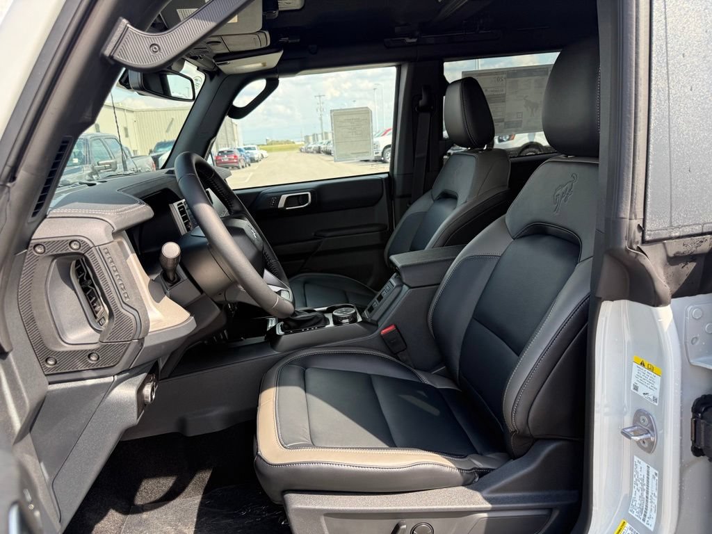 New 2026 Ford Bronco Outer Banks AWD/4WD image 6