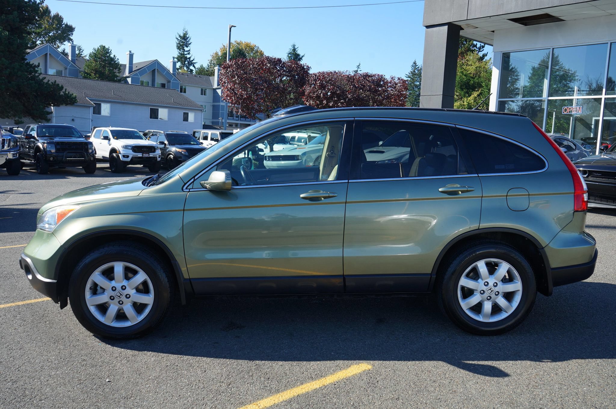 Used 2009 Honda CR-V EX-L image 2