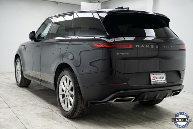 Used 2025 Land Rover Range Rover Sport image 8