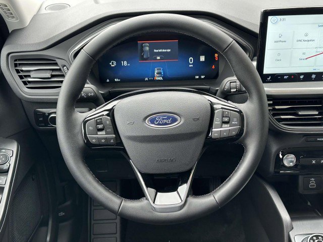 New 2025 Ford Escape Active w/ Active Premium Tech Pack image 31