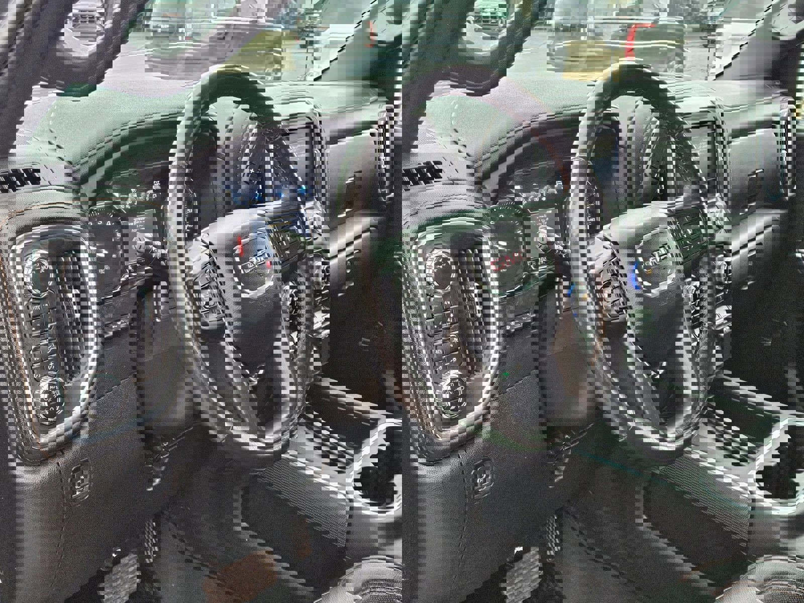 Used 2021 GMC Sierra 1500 AT4 w/ AT4 Premium Package image 10