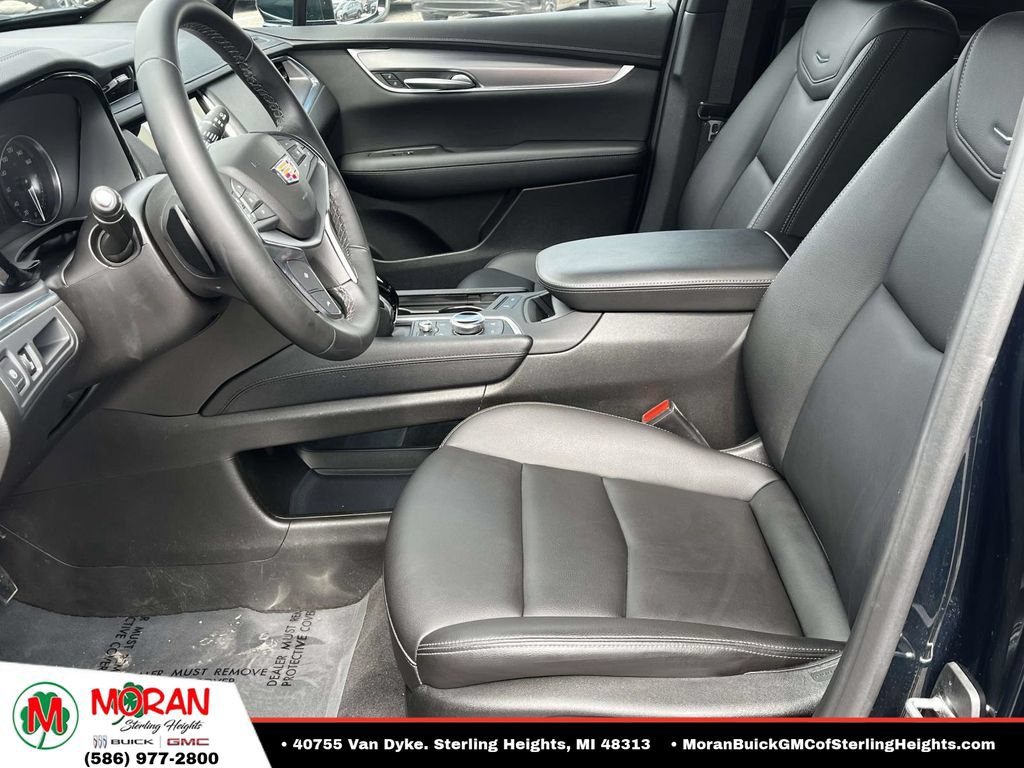 Certified 2024 Cadillac XT5 Luxury AWD/4WD image 18