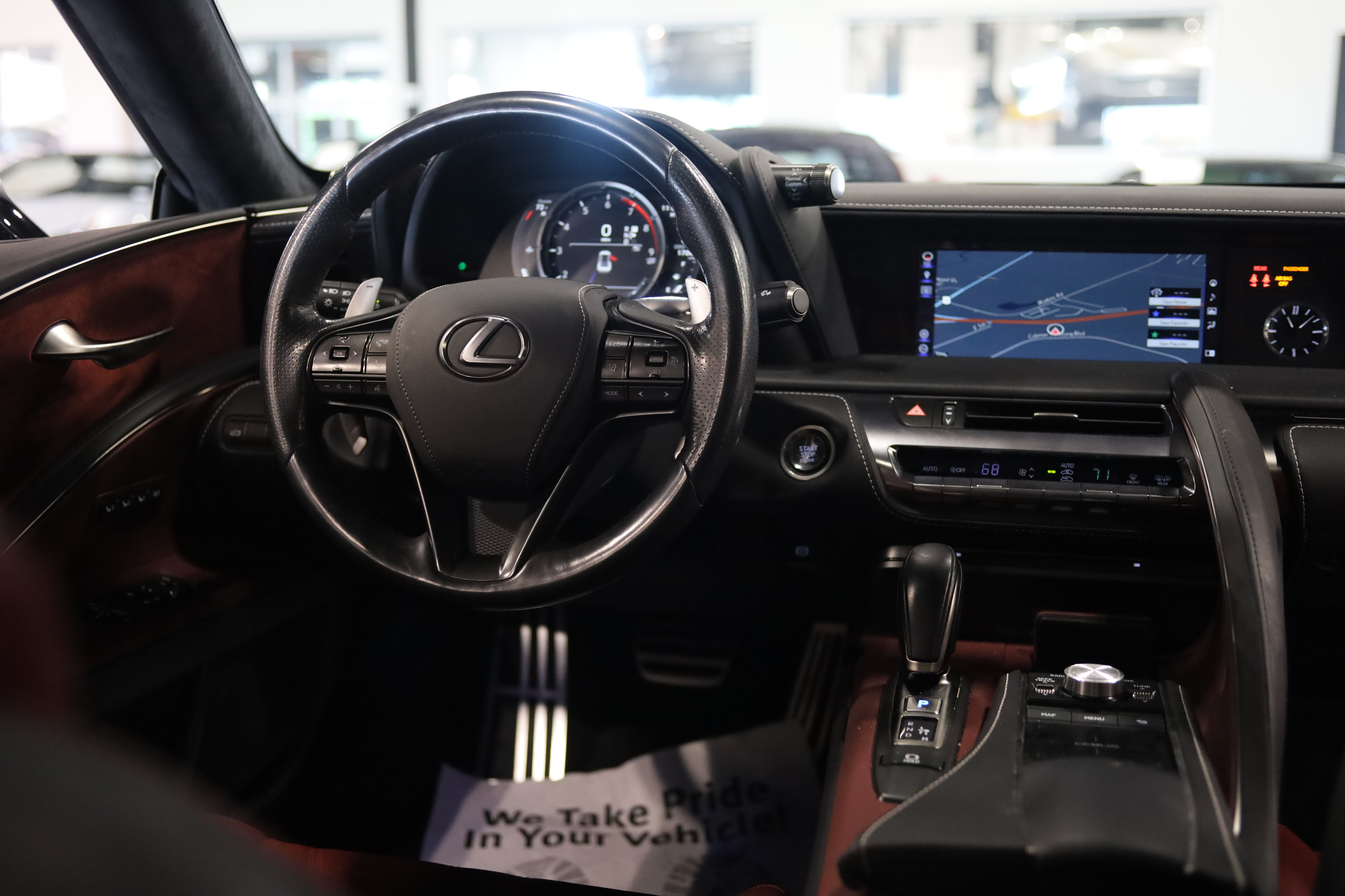 Used 2018 Lexus LC 500 Coupe w/ Touring Package RWD image 34