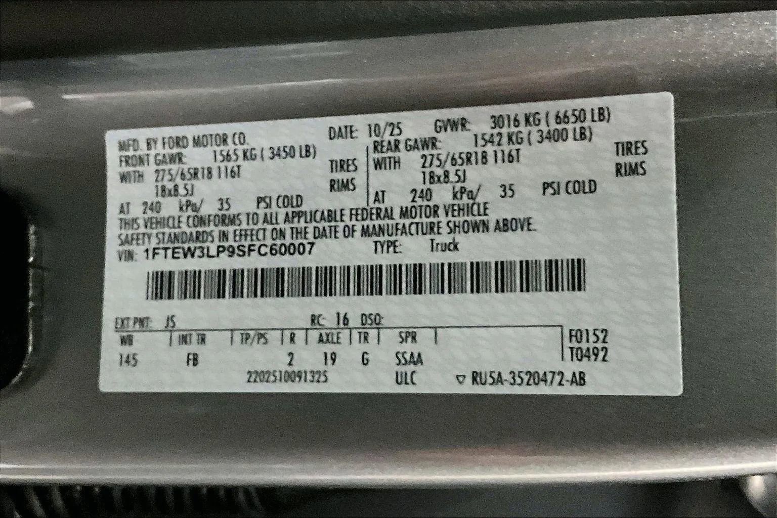 New 2025 Ford F150 XLT w/ Equipment Group 302A MID image 33