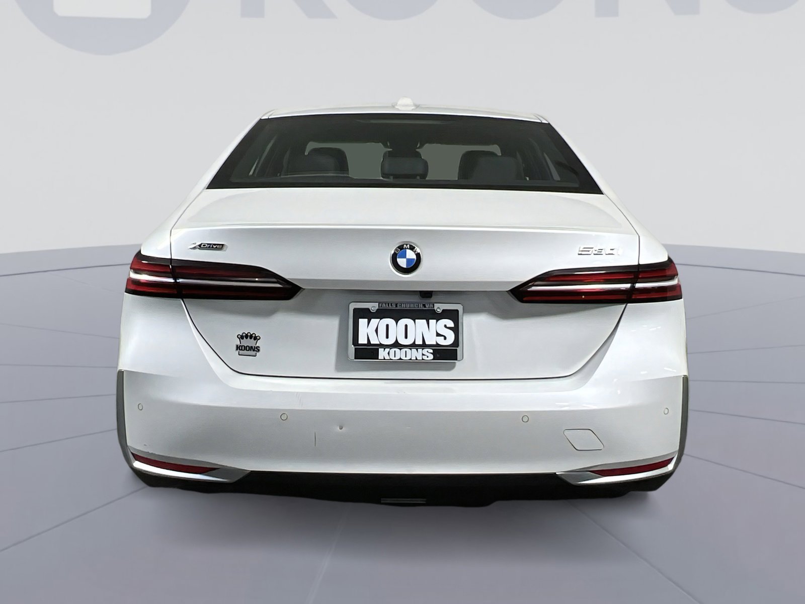 Used 2025 BMW 530i xDrive AWD/4WD image 10