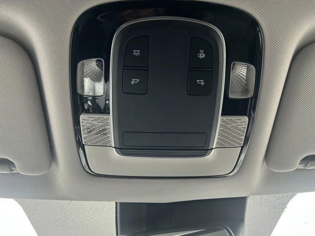 Used 2022 Hyundai Palisade SE image 33