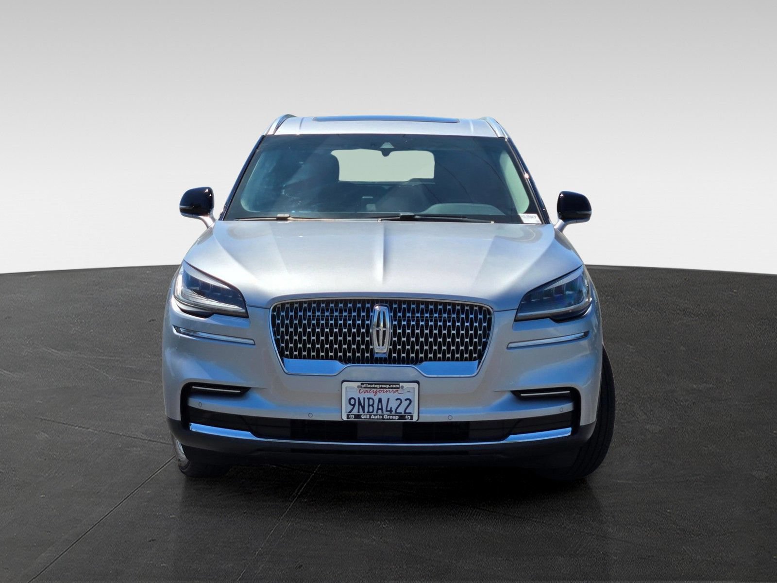 Used 2024 Lincoln Aviator 2WD w/ Premium Package image 2