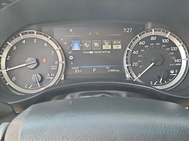 Used 2023 Toyota Highlander XLE w/ Protection Package #3 (TMS) AWD/4WD image 15