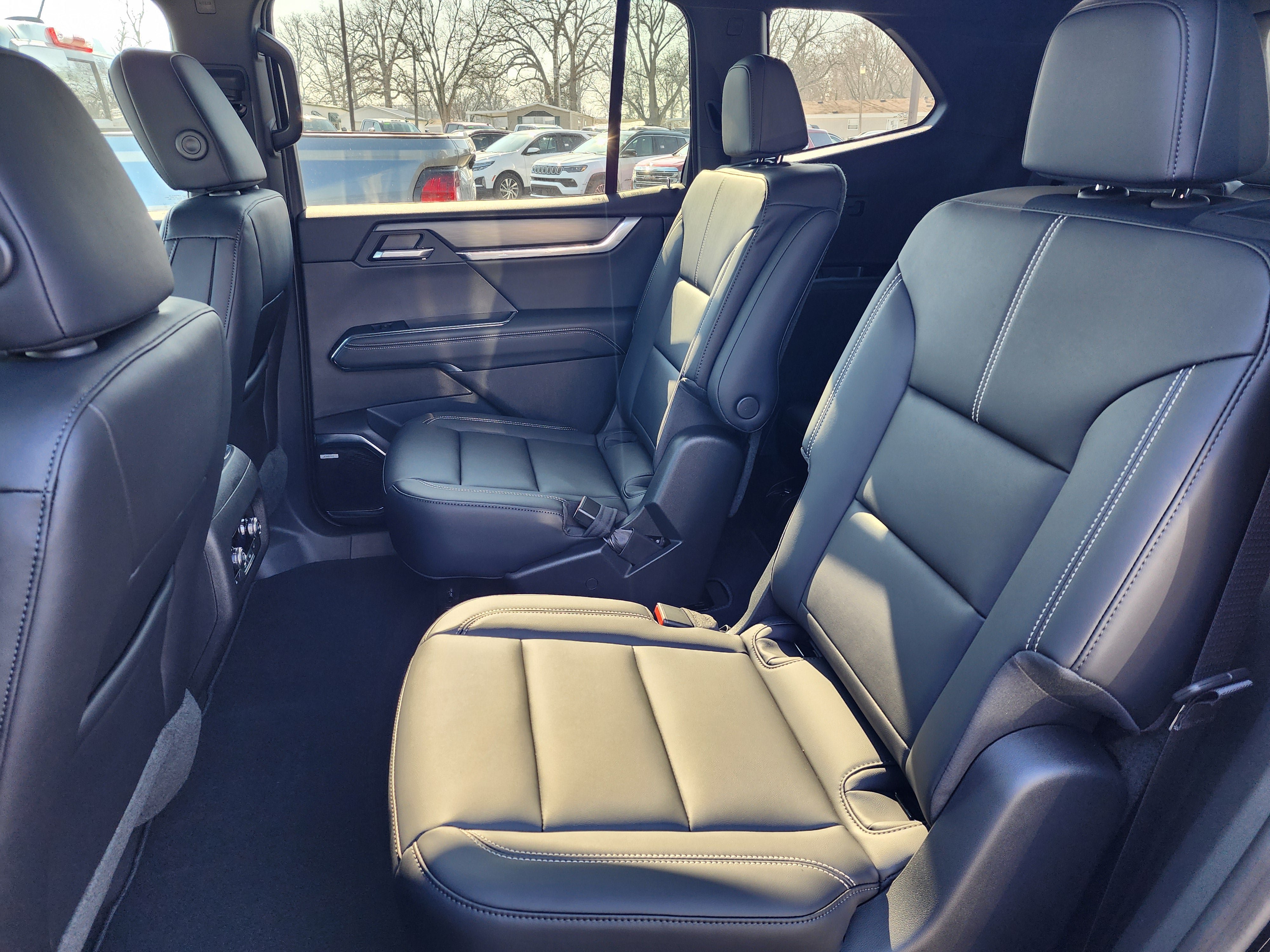 New 2026 GMC Acadia Elevation w/ Elevation Premium Package image 9
