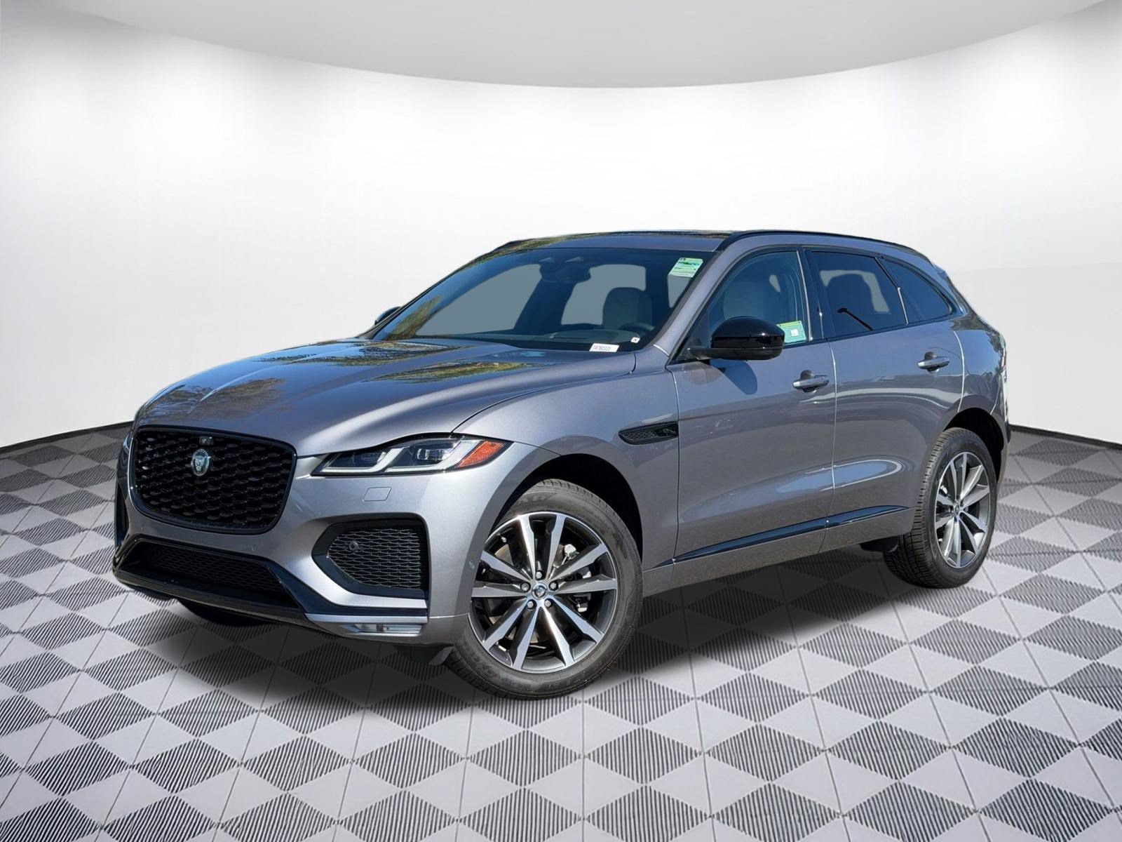 New 2026 Jaguar F-PACE R-Dynamic S
