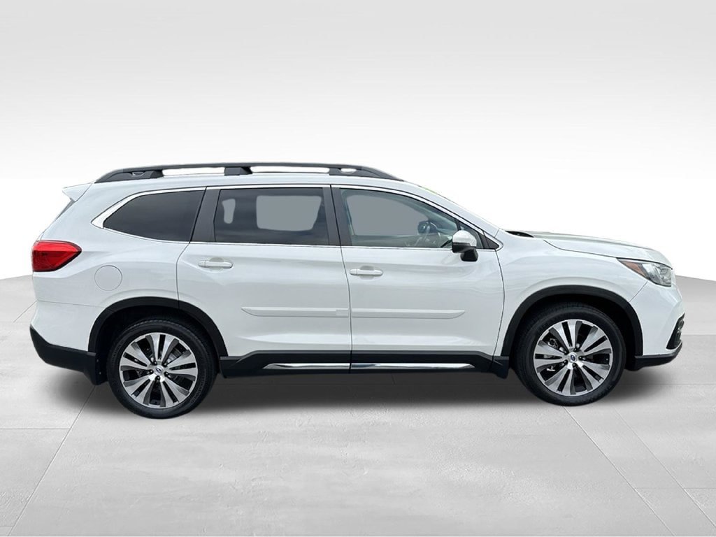 Used 2020 Subaru Ascent Limited w/ Technology Package AWD/4WD image 8