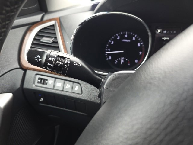 Used 2018 Hyundai Santa Fe SE w/ SE Premium Package 02 image 14