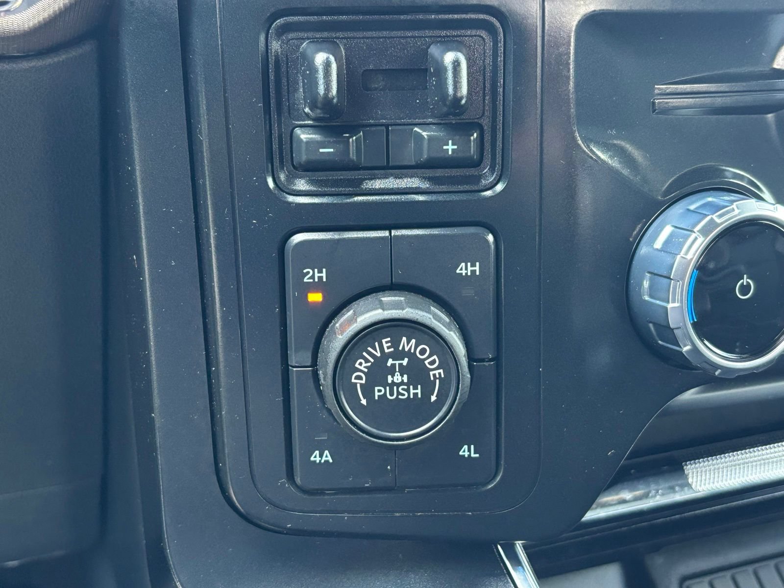 Used 2023 Ford F150 Raptor AWD/4WD image 20