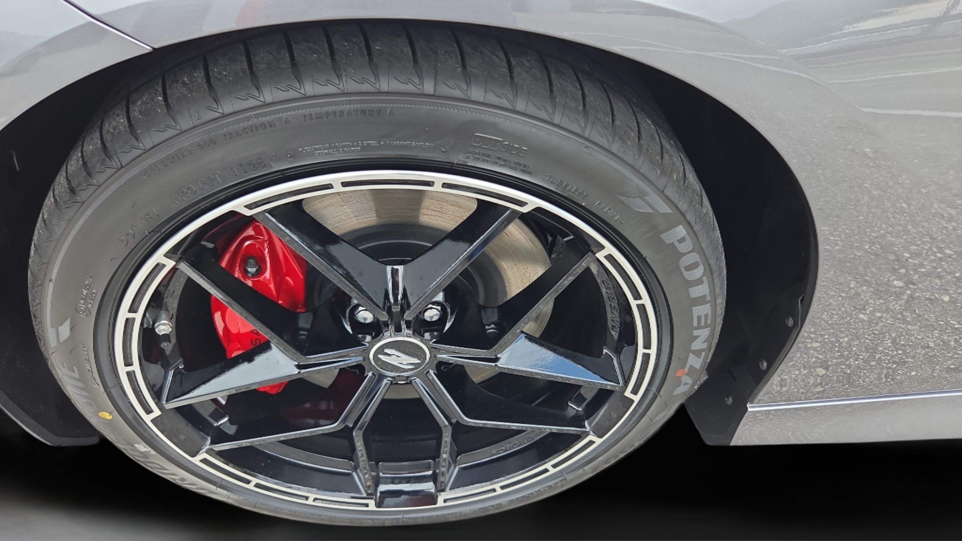 New 2027 Nissan Z Performance RWD image 9