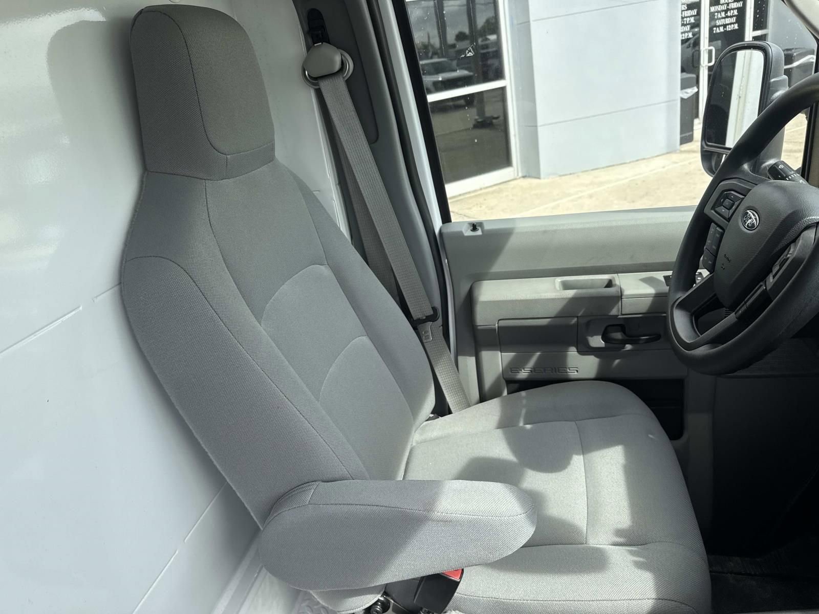 New 2026 Ford E-350 and Econoline 350 Super Duty w/ Power Equipment Group image 16