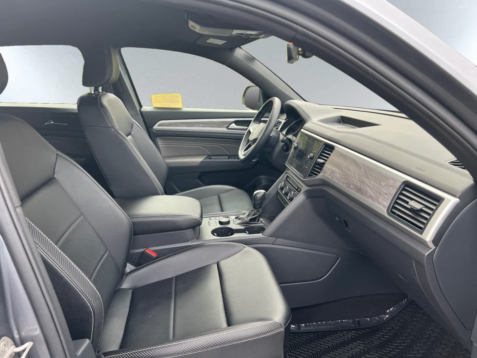 Used 2021 Volkswagen Atlas Cross Sport SE AWD/4WD image 20