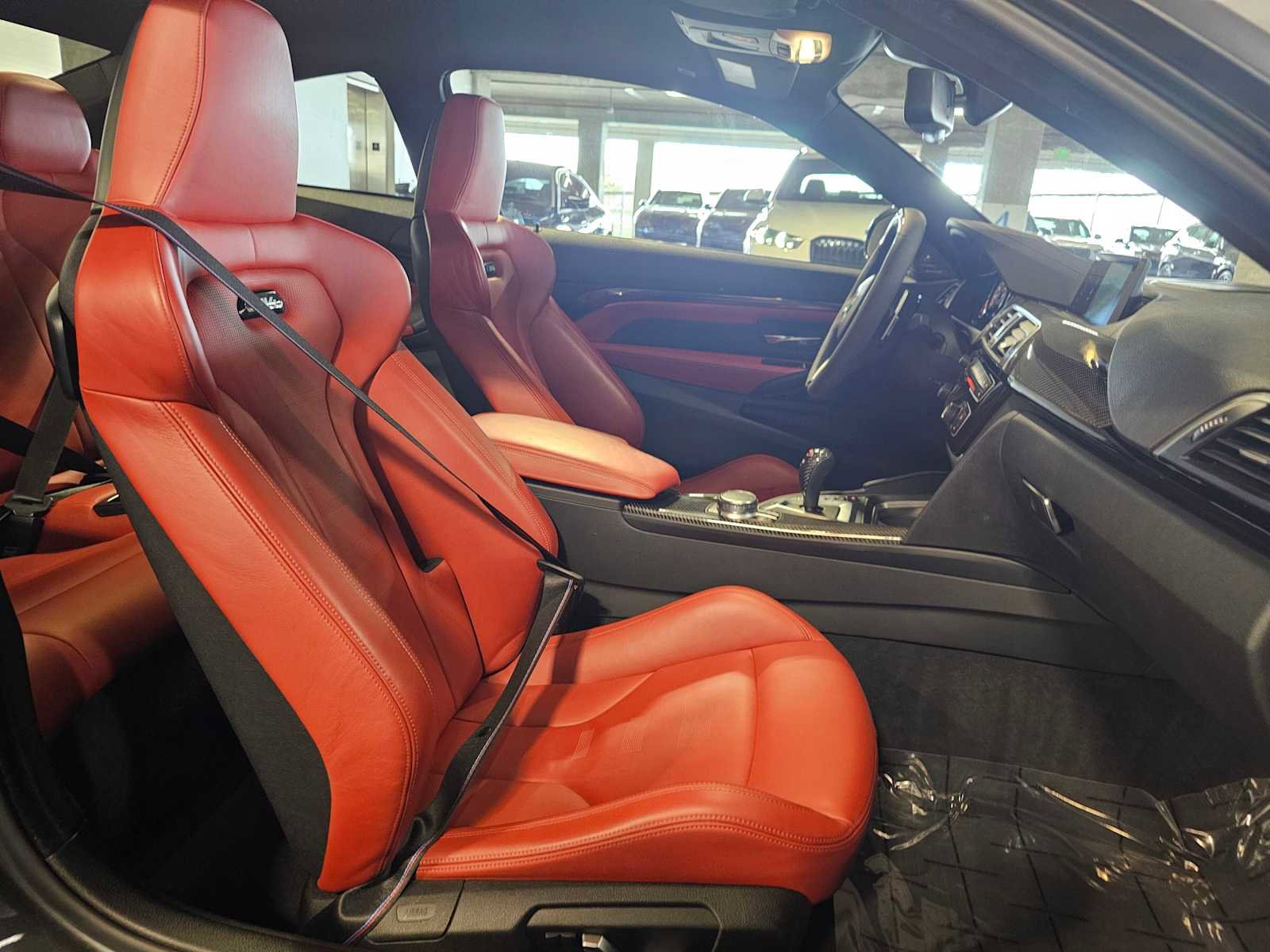 Used 2018 BMW M4 Coupe RWD image 34