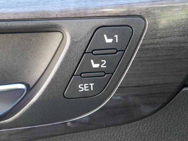 Used 2021 Toyota Highlander Limited image 30