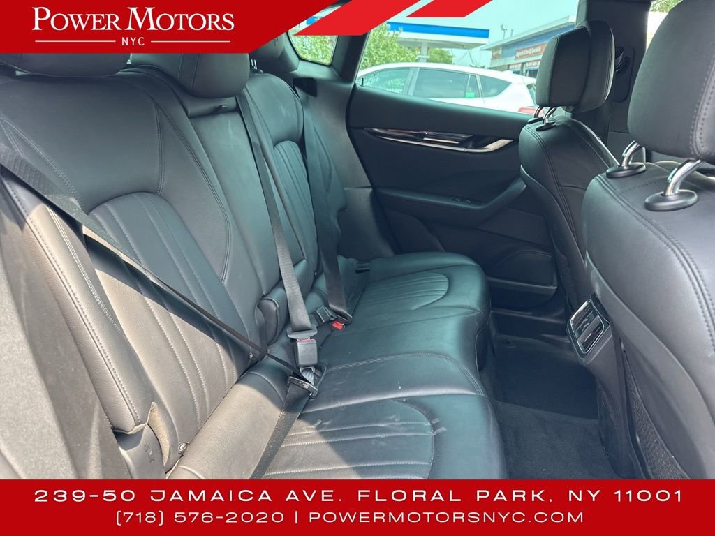 Used 2023 Maserati Levante Modena image 20
