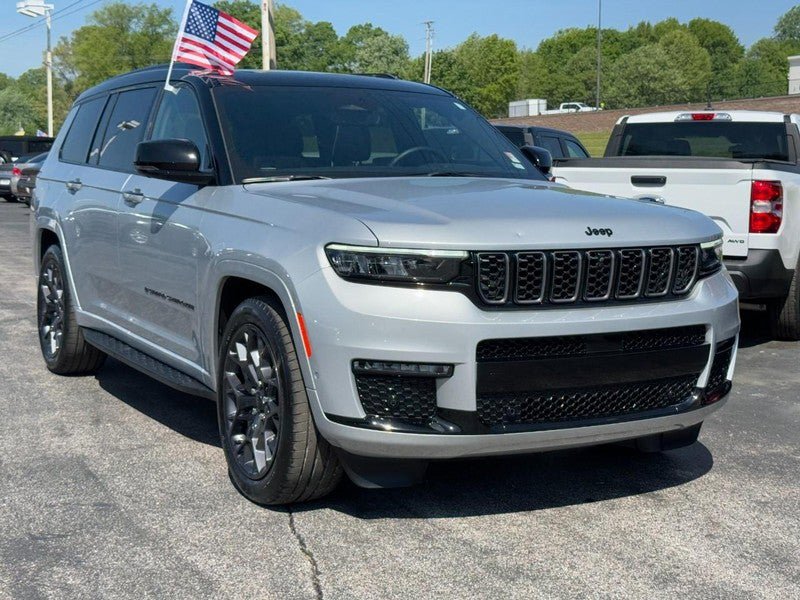 Used 2023 Jeep Grand Cherokee L Summit AWD/4WD video 2