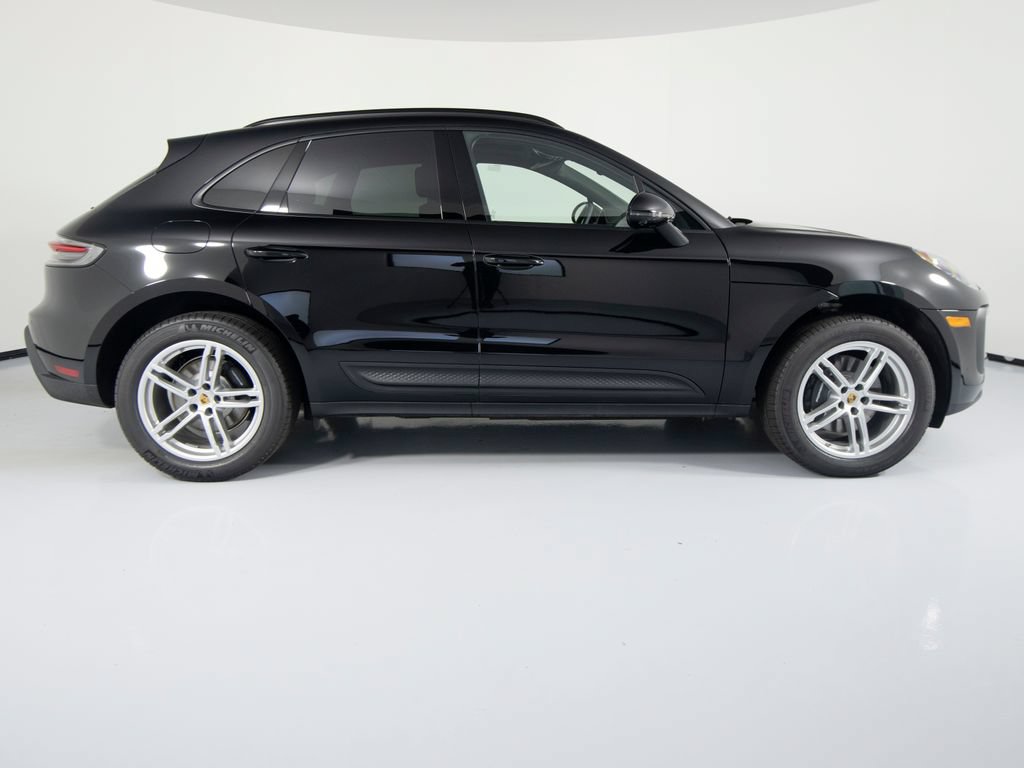 New 2026 Porsche Macan AWD/4WD image 11