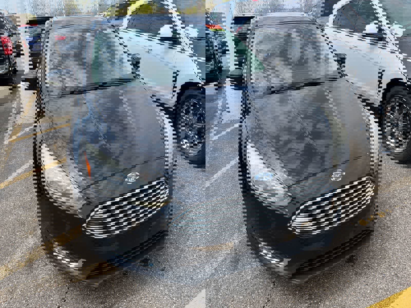 Used 2017 Ford Focus Titanium FWD image 22