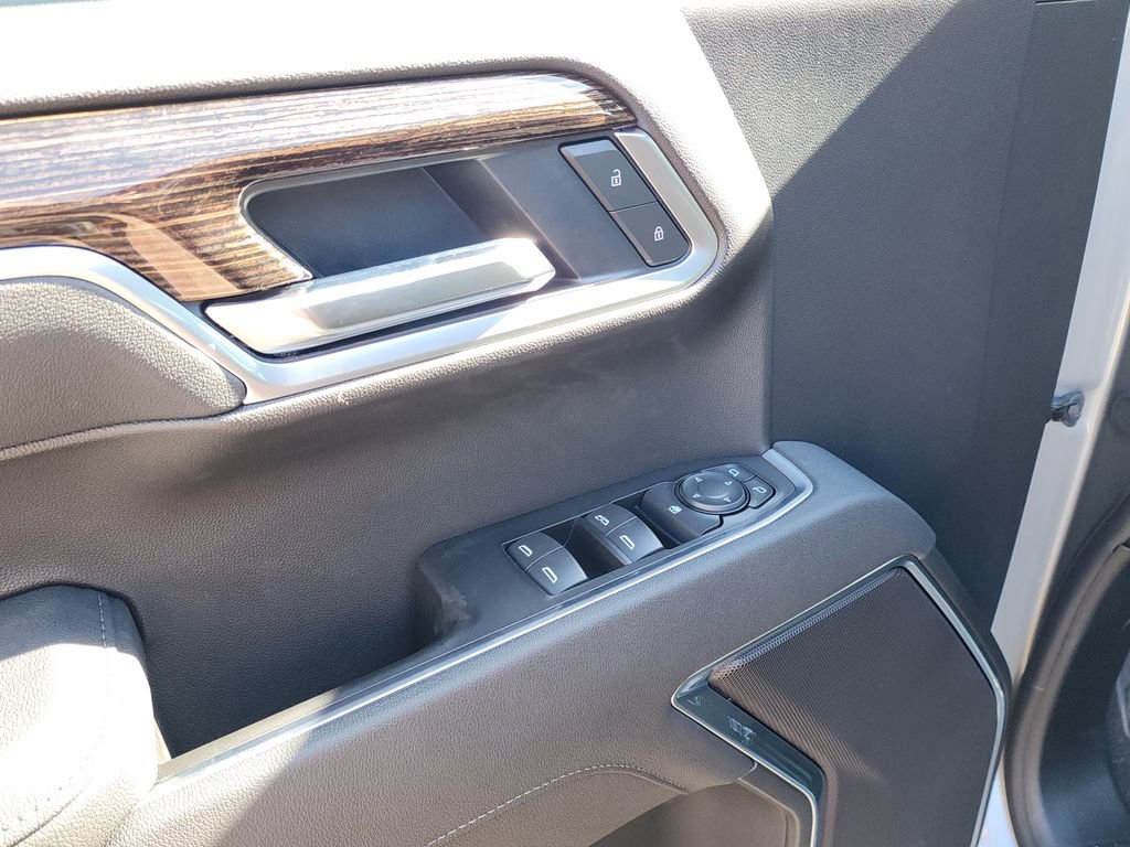 New 2026 GMC Sierra 1500 Elevation image 15